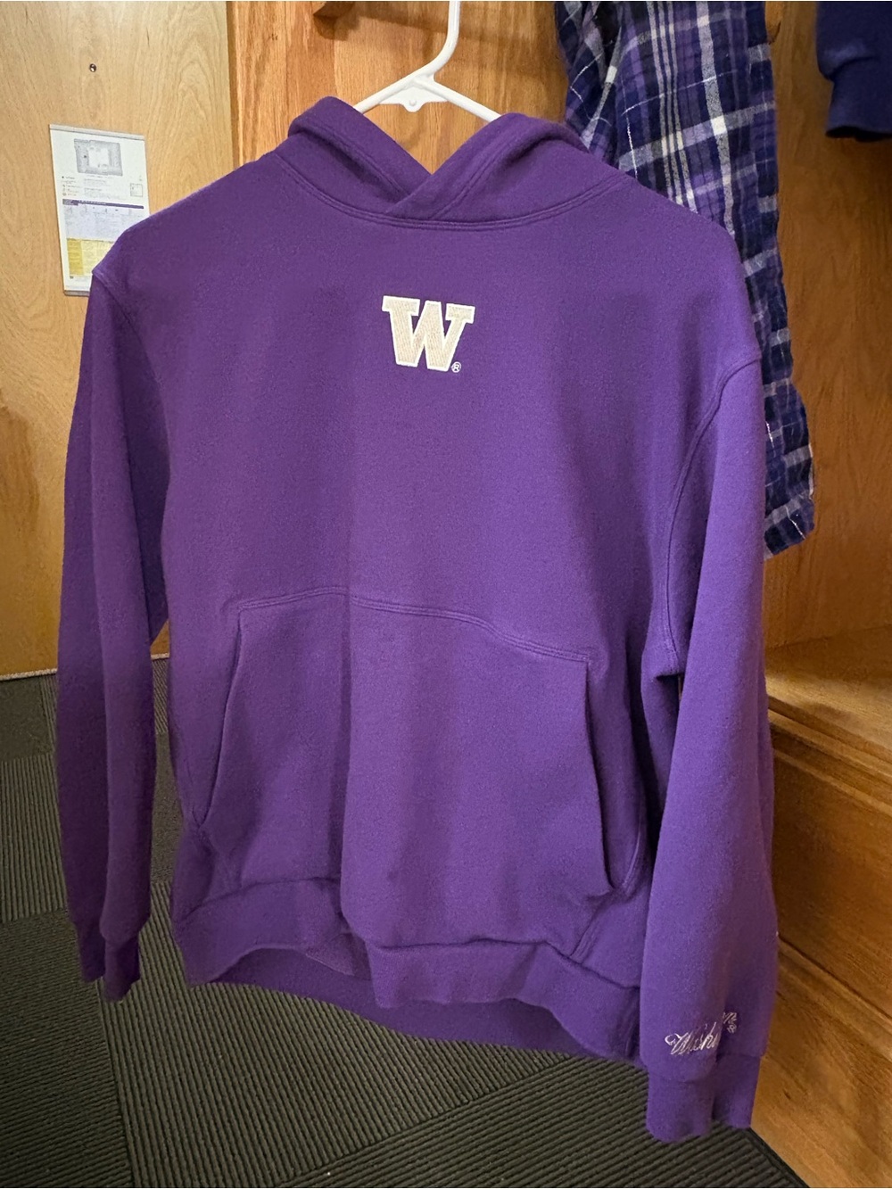 Lululemon x UW University 'W' Purple Hooded Sweatshirt - Women's Pullover